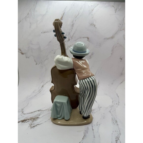 SOLD**Lladro Black Legacy Jazz Bass Band Boy Musician #5834, 10" Tall, Excellent - Picture 3 of 10
